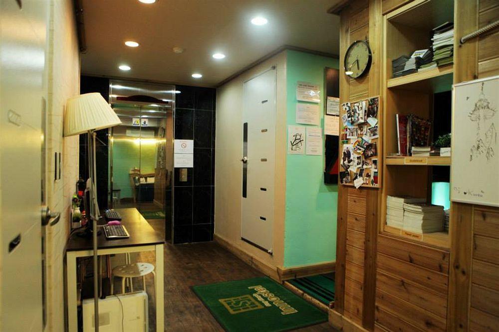 Must Stay Seoul Bagian luar foto
