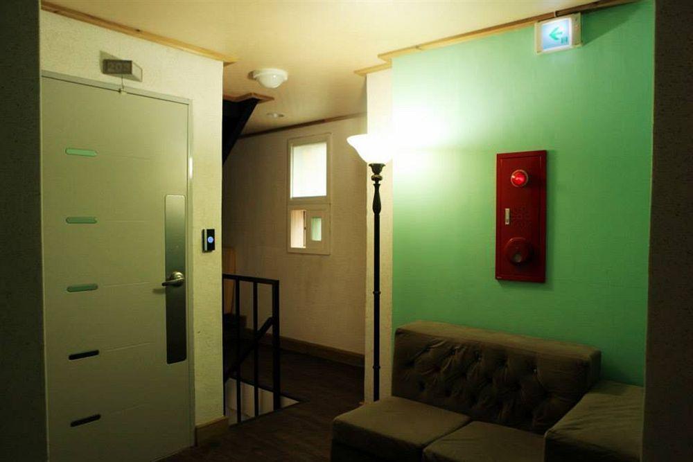 Must Stay Seoul Bagian luar foto