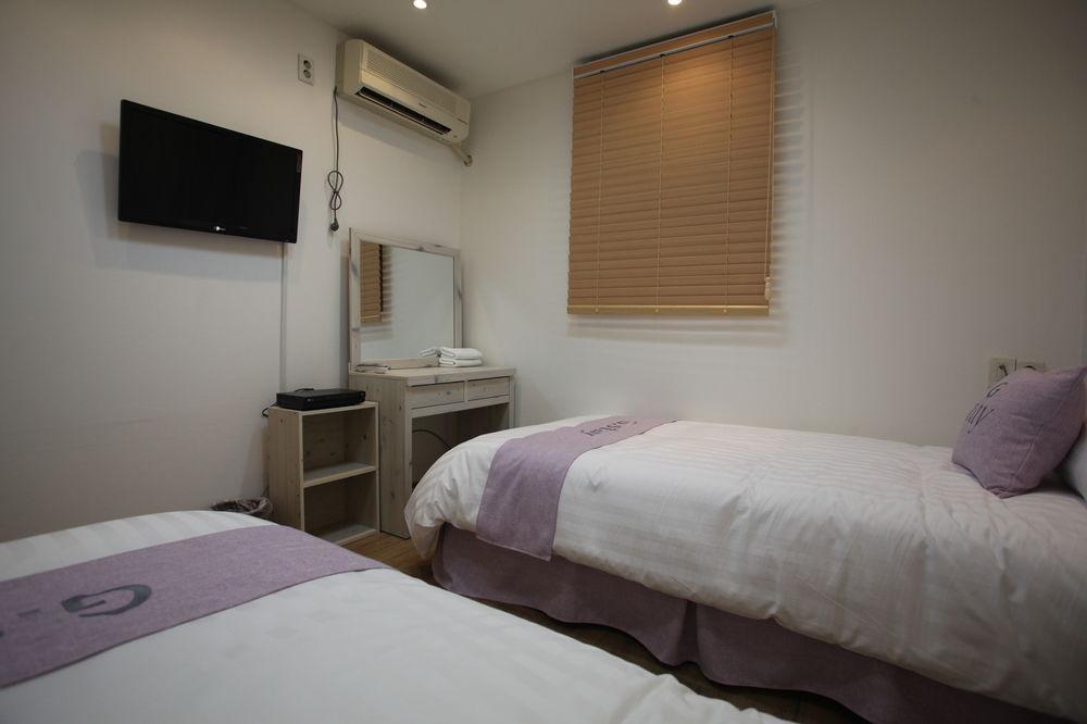 Must Stay Seoul Bagian luar foto