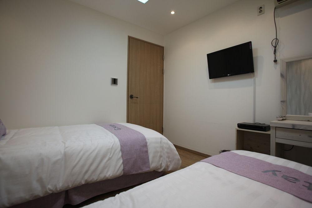 Must Stay Seoul Bagian luar foto