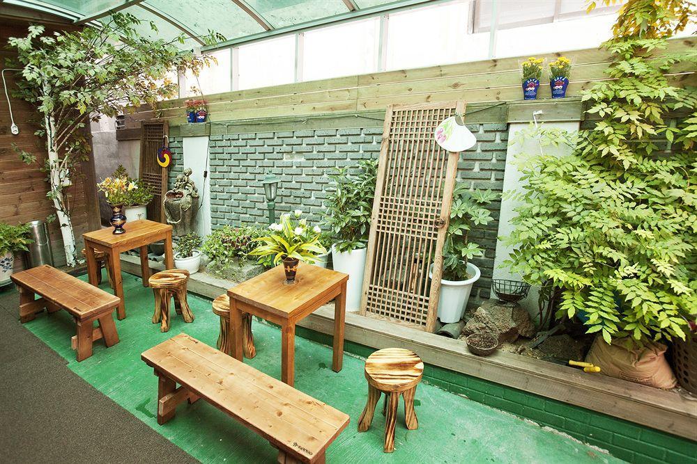 Must Stay Seoul Bagian luar foto