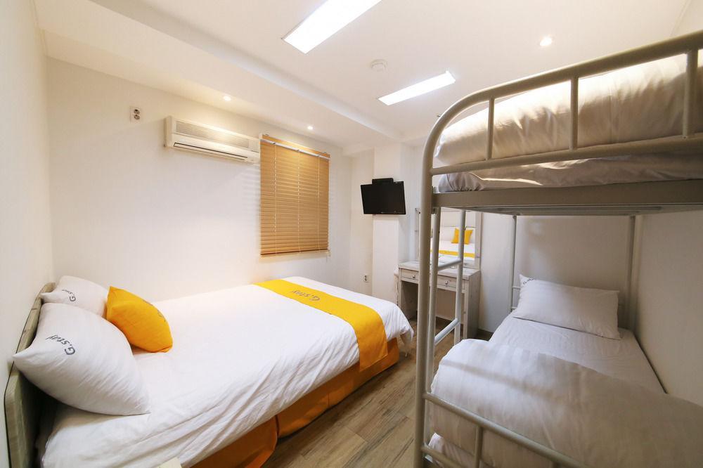 Must Stay Seoul Bagian luar foto